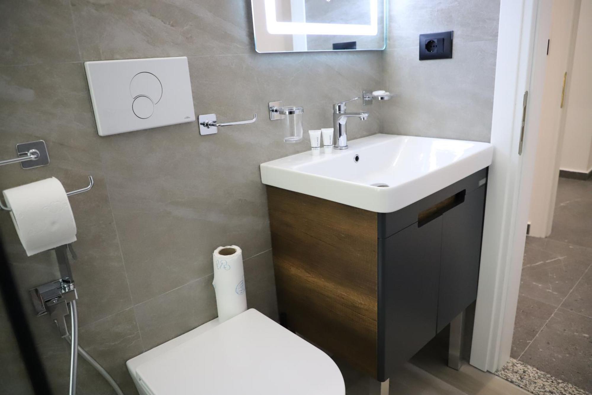 Kamsi Hotel 5*